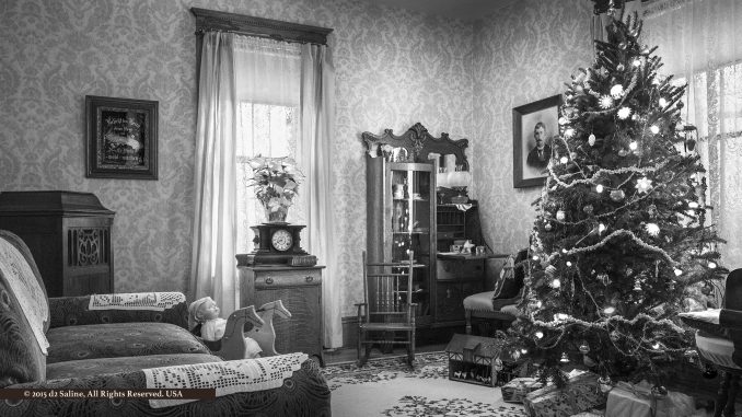 Rentschler Farm parlor, 1930s Christmastime
